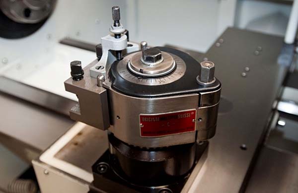 Фото передньої бабки токарно-гвинторізного верстата 250итвм Фото передньої бабки токарно-гвинторізного верстата 250итвм